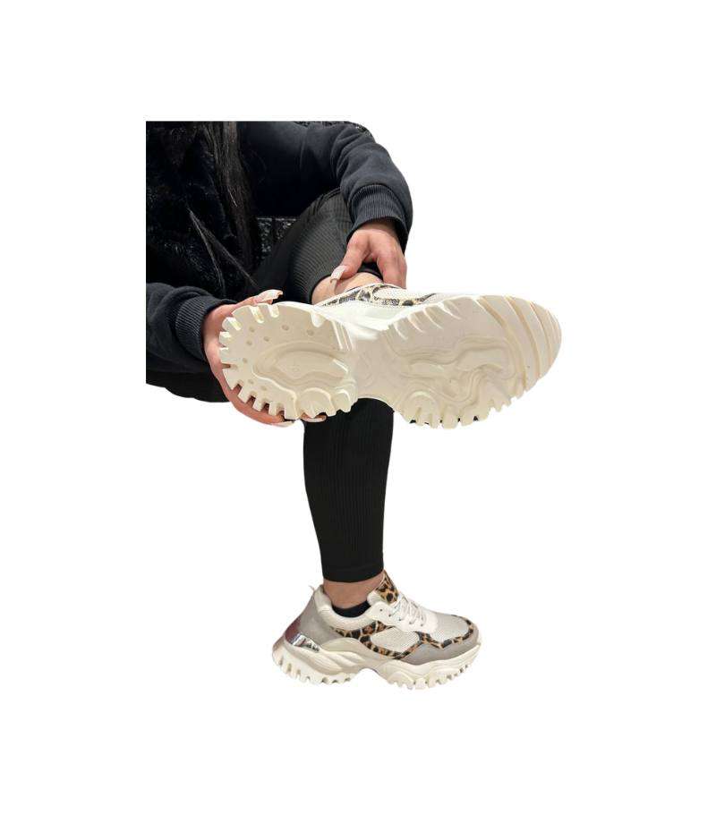 24087